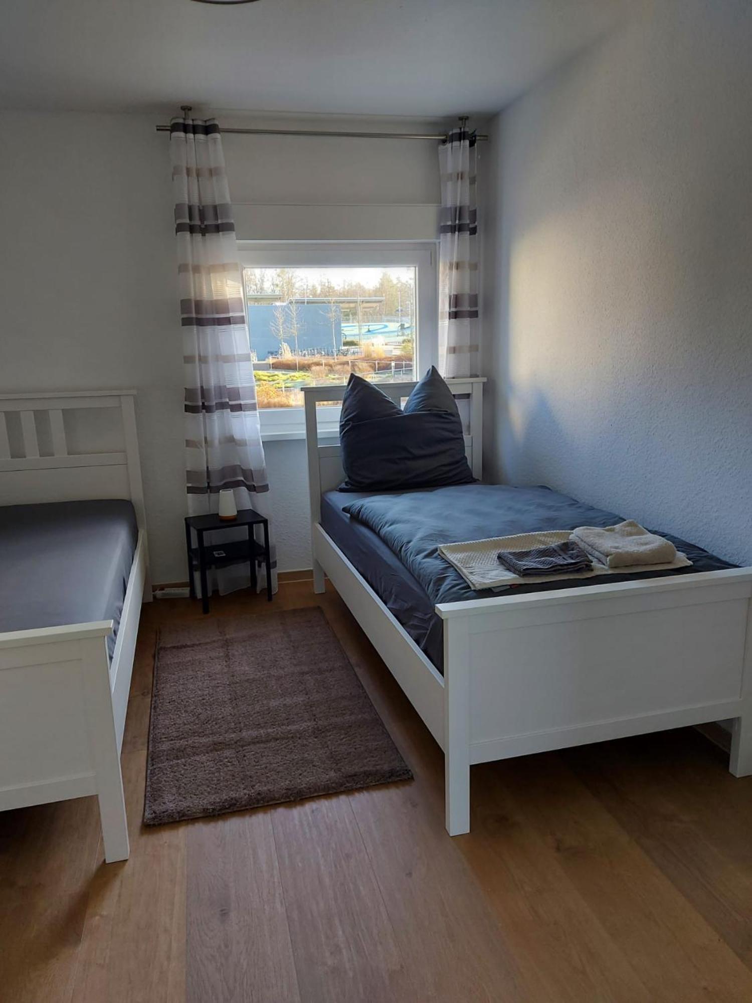 Ferienwohnung In Erftstadt 2 Min Fusslaeufig Zum Bahnhof, Phantasialand, Koeln, Koeln Messe, Eifel Exterior foto