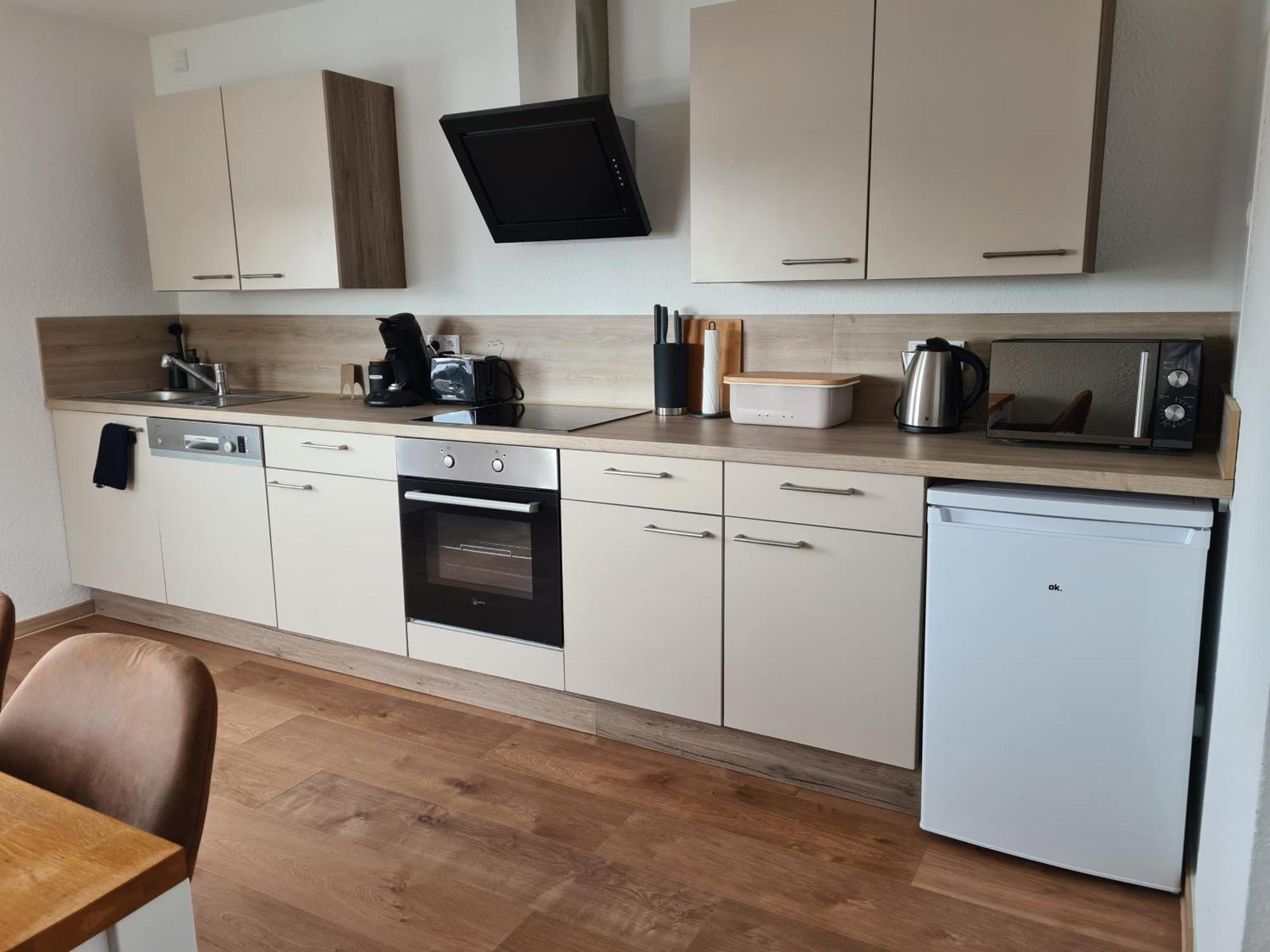Ferienwohnung In Erftstadt 2 Min Fusslaeufig Zum Bahnhof, Phantasialand, Koeln, Koeln Messe, Eifel Exterior foto