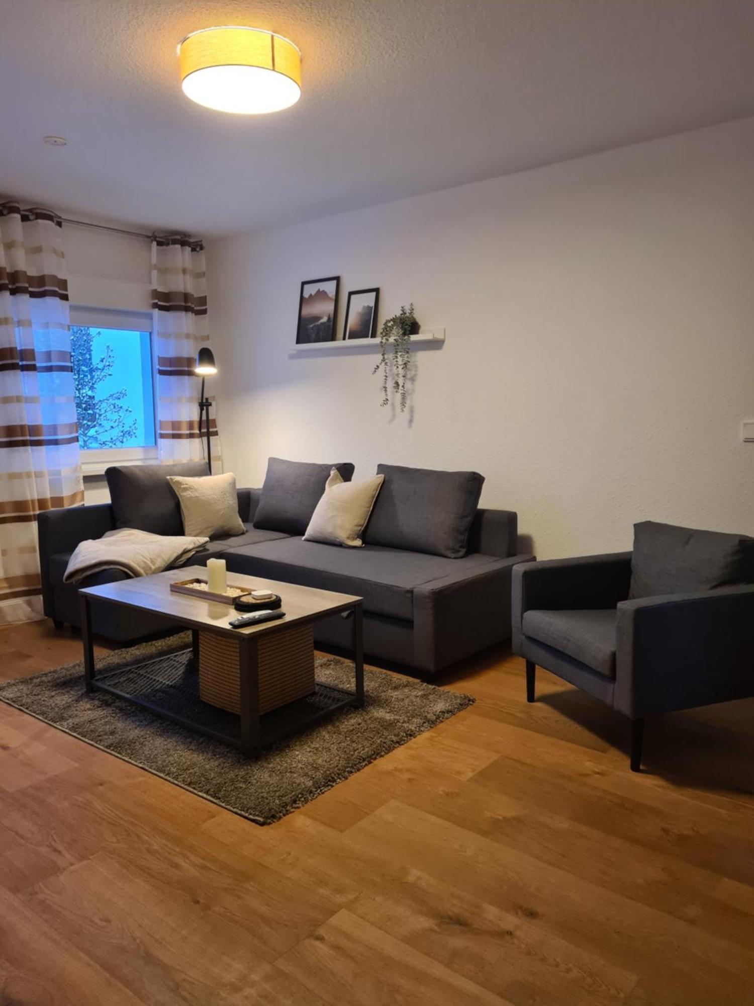 Ferienwohnung In Erftstadt 2 Min Fusslaeufig Zum Bahnhof, Phantasialand, Koeln, Koeln Messe, Eifel Exterior foto